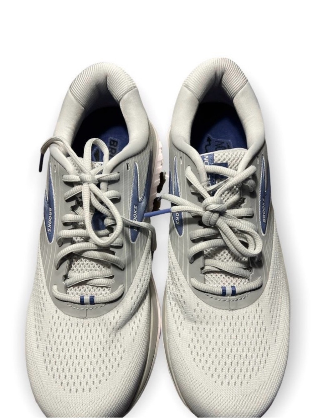 ✅ Brooks Womens Addiction 14 1203062A077 Gray Running Shoes